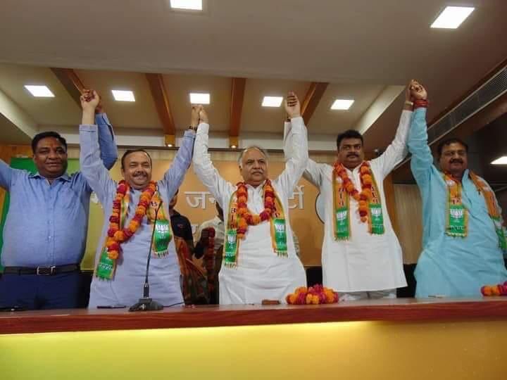 लखनऊ - बिहार के कुख्यात अपराधी राजन तिवारी बीजेपी में शामिल