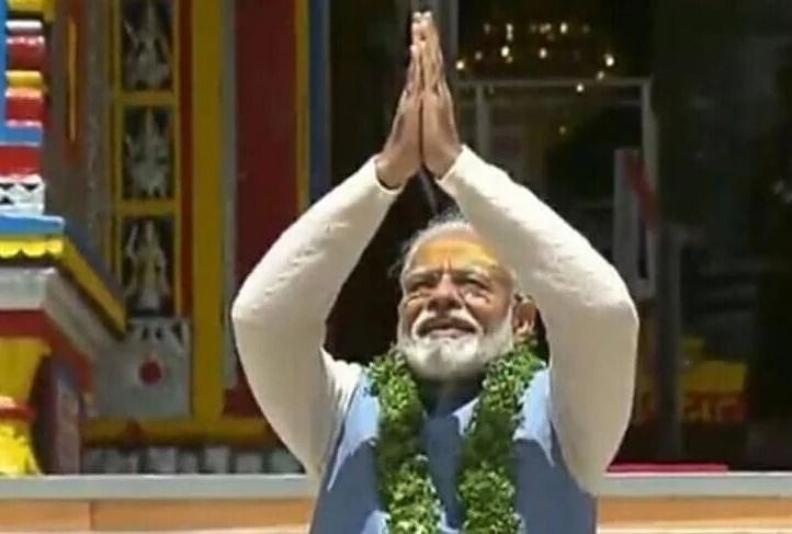प्रधानमंत्री मोदी ने बदरीनाथ मंदिर में की विशेष पूजा-अर्चना प्रधानमंत्री मोदी ने बदरीनाथ मंदिर में की विशेष पूजा-अर्चना