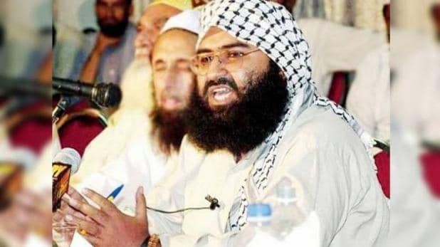 मसूद अजहर को आज ही ग्लोबल आतंकी घोषित करेगा UN, चीन वापस लेगा अपना वीटो मसूद अजहर को आज ही ग्लोबल आतंकी घोषित करेगा UN, चीन वापस लेगा अपना वीटो