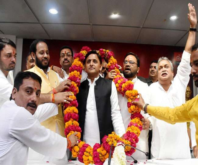 ब्राह्मण समाज ने सदैव देश की अगुवाई की और नई दिशा दी : अखिलेश ब्राह्मण समाज ने सदैव देश की अगुवाई की और नई दिशा दी : अखिलेश