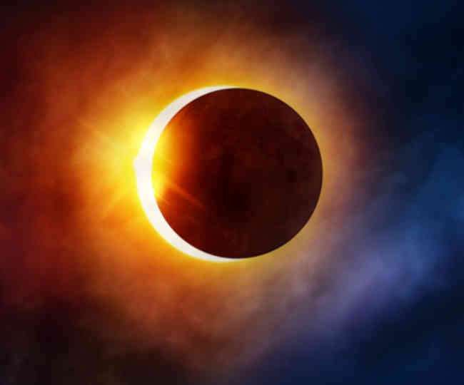 साल के पहले हफ्ते में ही है पहला सूर्य ग्रहण जाने साल में पड़ने वाले सारे ग्रहणों के बारे में