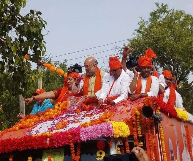 राहुल के गढ़ में स्मृति के लिए वोट मांग रहे शाह, इस बार स्मृति ने लगा दी पूरी ताकत