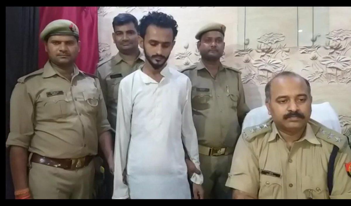 ईवीएम में गड़बड़ी की अफवाह फैलाने पर जौनपुर मे एक गिरफ्तार