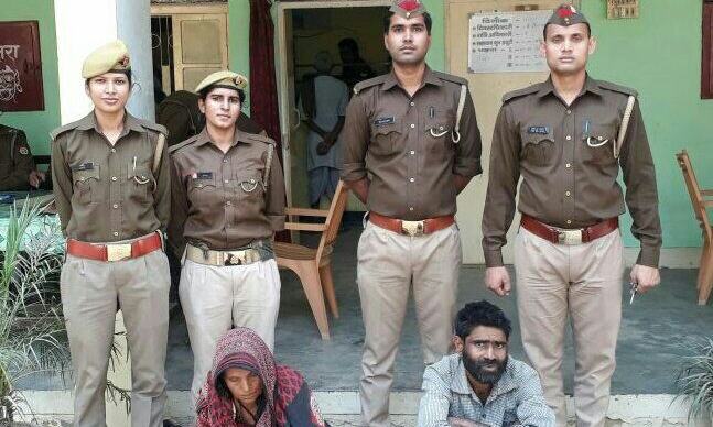 सीतापुर- बिसवां पुलिस ने 15 ग्राम स्मैक के साथ एक महिला और युवक को किया गिरफ्तार,मुखबिर की सूचना पर पुलिस ने  कस्बे से दोनों को किया गिरफ्तार।