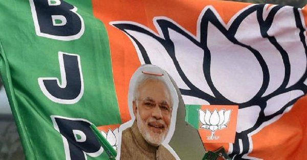 उन्नाव नगर पालिका के तीनो अध्यक्ष पद के बीजेपी प्रत्याशी घोषित  उन्नाव नगर पालिका से अमिता अवस्थी बांगरमऊ नगर पालिका से रामजी गुप्ता गंगाघाट नगर पालिका से रंजना गुप्ता