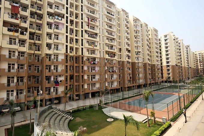 कहां है मंदी? गुरुग्राम में एक कंपनी ने दिनभर में बेच दिए ₹700 करोड़ के फ्लैट! कहां है मंदी? गुरुग्राम में एक कंपनी ने दिनभर में बेच दिए ₹700 करोड़ के फ्लैट!