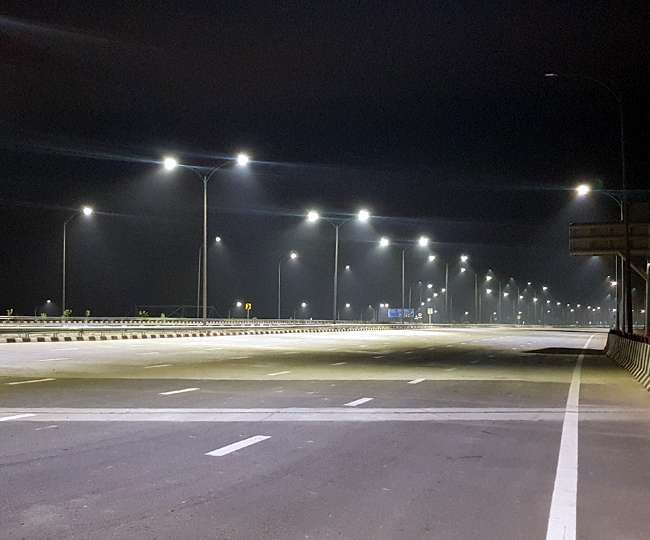 पूर्वांचल एक्सप्रेस-वे को लेकर सपा-भाजपा में छिड़ी जंग