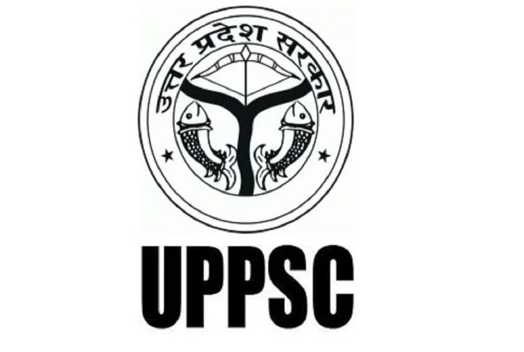 UPPSC परीक्षा में हुए बड़े बदलाव, अरबी-फारसी समेत पांच विषय हटे, आर्थिक रूप से कमजोर वर्ग के लिए आरक्षण की व्यवस्था की गई