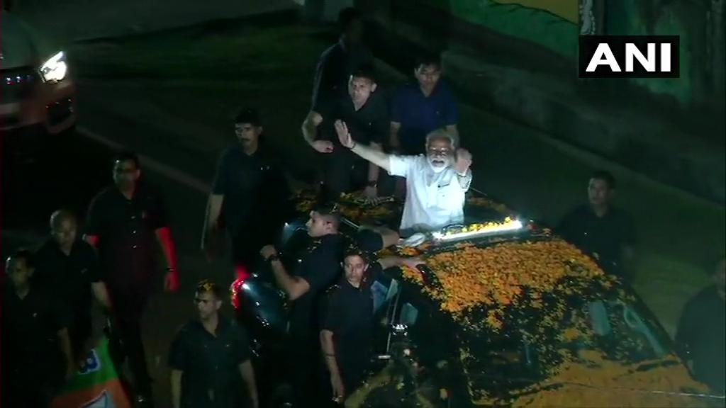 पीएम मोदी का रोडशो शुरू, मोदी-मोदी के गगनभेदी नारे से गूंजी रांची