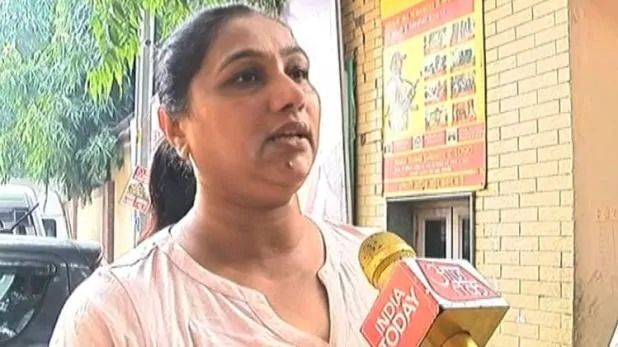 दिल्ली की कानून-व्यवस्था का सच, पीएम मोदी की भतीजी का पर्स छीनकर भागे बदमाश
