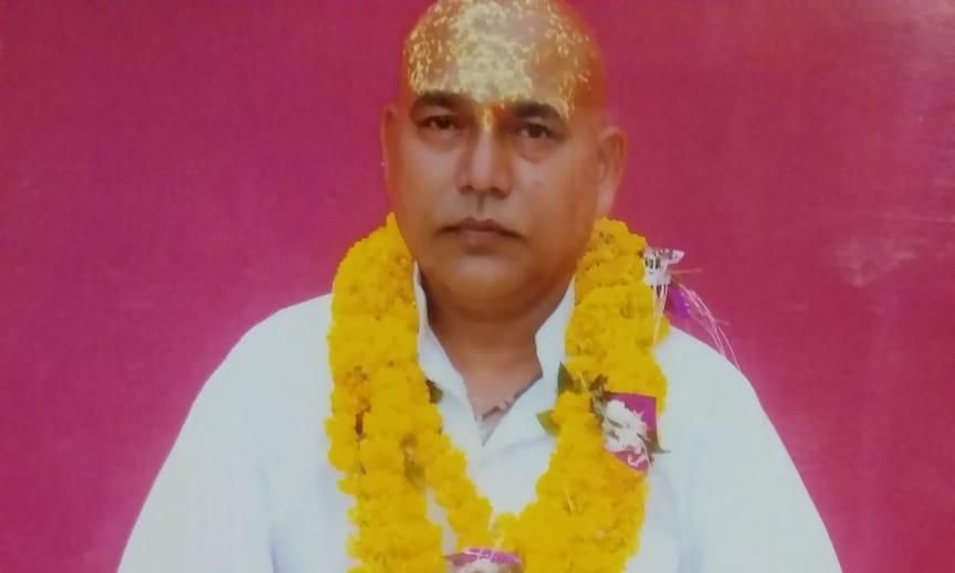 साकेतवासी नागा हरिदास महराज को सन्तो महंतो ने किया नमन, विराट भंडारा आयोजित साकेतवासी नागा हरिदास महराज को सन्तो महंतो ने किया नमन, विराट भंडारा आयोजित