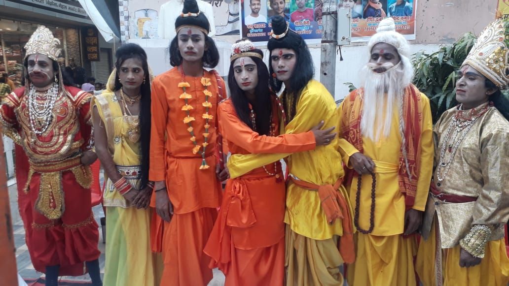 पारंपारिक भरत मिलाप देखने के लिए श्रद्धालुओं की उमड़ी भीड़