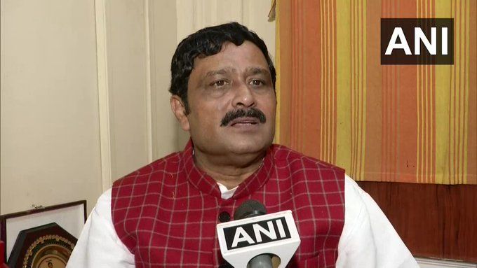 शाहीन बाग में विरोध प्रदर्शन को लेकर जारी विवाद के बीच बीजेपी नेता राहुल सिन्हा ने कहा- शाहीन बाग (दिल्ली) में विरोध प्रदर्शन में बैठे ज्यादातर लोग वे हैं जो बांग्लादेश और पाकिस्तान से आए हैं।