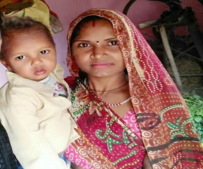 संतकबीरनगर : क्रेन से दबकर बाइक सवार मां-बेटे की मौत, एक घायल संतकबीरनगर : क्रेन से दबकर बाइक सवार मां-बेटे की मौत, एक घायल