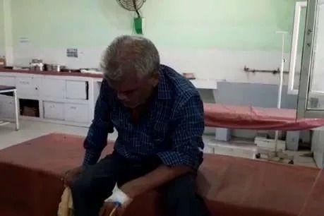 मथुरा: जहर खाकर समाधान दिवस में पहुंचा व्यक्ति, मौत मथुरा: जहर खाकर समाधान दिवस में पहुंचा व्यक्ति, मौत
