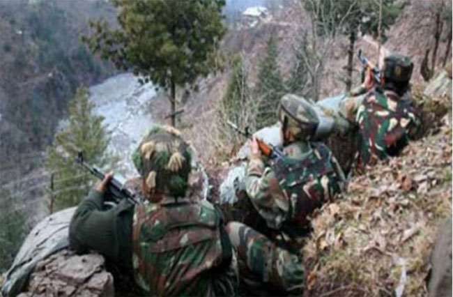 LOC पर भारतीय सेना ने दिया करारा जवाब, पाक की छह चौकियां तबाह, दो सैनिक ढेर LOC पर भारतीय सेना ने दिया करारा जवाब, पाक की छह चौकियां तबाह, दो सैनिक ढेर