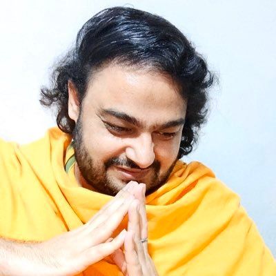 स्वामी दीपांकर महाराज को मिली जान से मारने की धमकी ट्वीटर पर लोगों ने छेड़ी मुहीम ..  #SwamiDipankar_को_सुरक्षा_दो