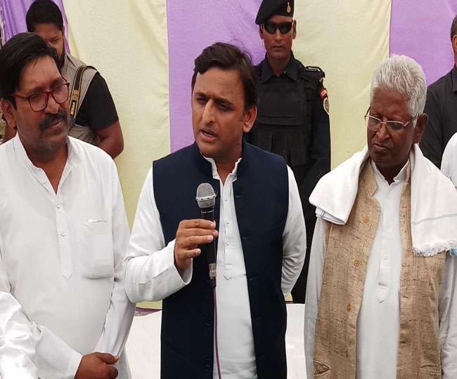 उन्नाव और कठुआ कांड से पहली बार विदेशों में भारत शर्मसार : अखिलेश उन्नाव और कठुआ कांड से पहली बार विदेशों में भारत शर्मसार : अखिलेश