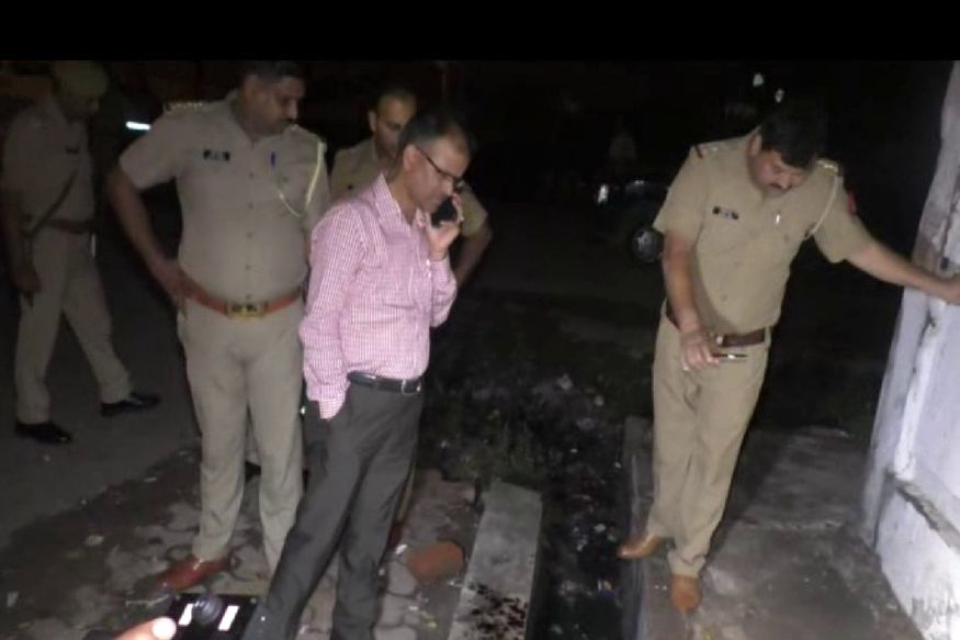 खुद को भीड़ में घिरता देख बदमाशों ने युवक को मारी गोली, मौत खुद को भीड़ में घिरता देख बदमाशों ने युवक को मारी गोली, मौत