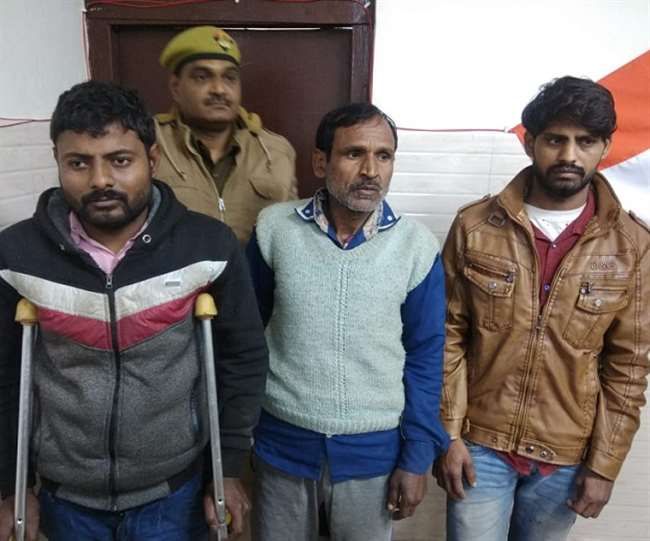 अय्याशी कराने के बहाने क्रेडिट कार्ड एजेंट को ले गए फिर रास्ते में कर दी हत्या अय्याशी कराने के बहाने क्रेडिट कार्ड एजेंट को ले गए फिर रास्ते में कर दी हत्या