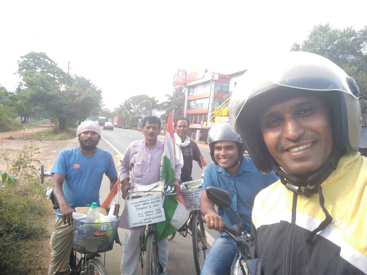 केरल के गांधी स्मारक केन्द्रम एस एल पुरम पहुंची सायकिल यात्रा केरल के गांधी स्मारक केन्द्रम एस एल पुरम पहुंची सायकिल यात्रा