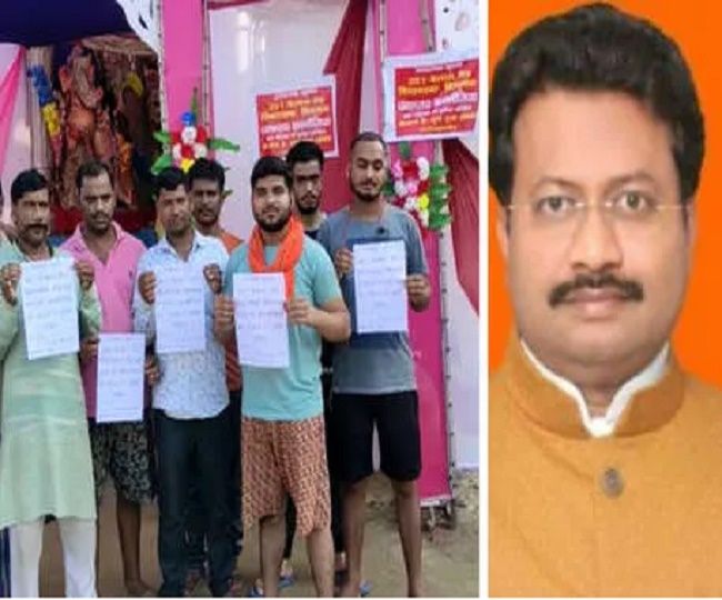 बलिया में BJP विधायक का दुर्गा पूजा पंडाल में प्रवेश रोका बलिया में BJP विधायक का दुर्गा पूजा पंडाल में प्रवेश रोका
