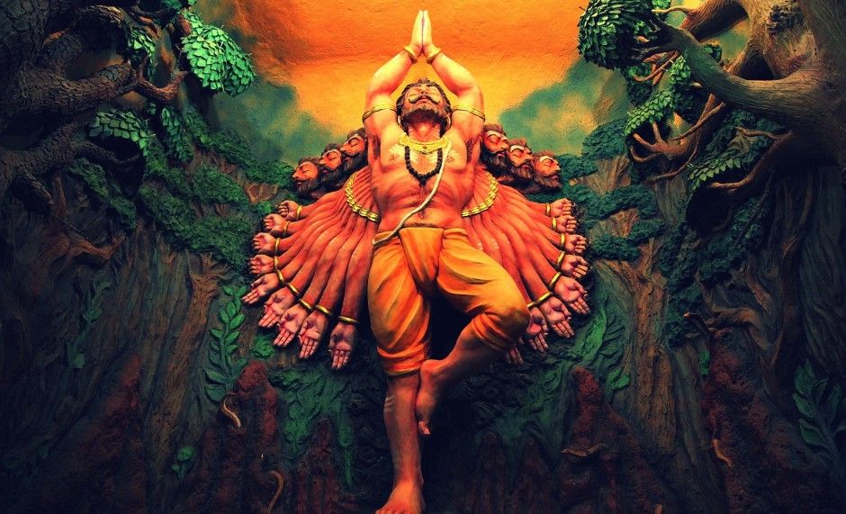 महा पराक्रमी रावण से जुड़ी कुछ रोचक बातें :-  (प्रेम शंकर मिश्र)