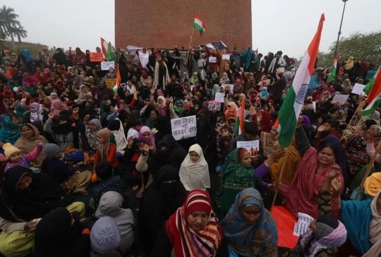 नागरिकता के खिलाफ प्रदर्शन: सोशल मीडिया पर भड़काऊ पोस्ट डालने में 112 लोगों पर केस