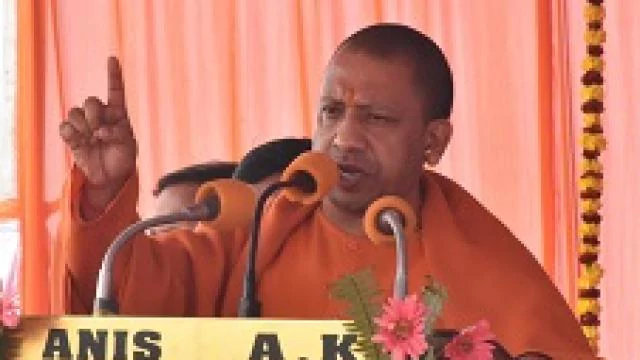 भर्तियों में भ्रष्‍टाचार किया तो बर्खास्त करेंगे, सम्पत्ति भी छीन लेंगे: सीएम योगी
