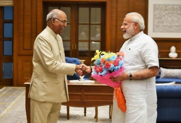 राष्ट्रपति चुनाव: राज्यसभा के सभी छह निर्दलीय सांसद एनडीए को वोट करेगे राष्ट्रपति चुनाव: राज्यसभा के सभी छह निर्दलीय सांसद एनडीए को वोट करेगे