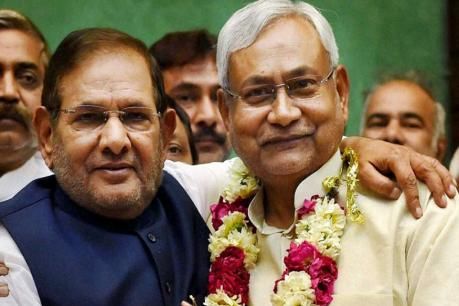 जॉर्ज फर्नांडिस की राह पर शरद यादव, नीतीश जल्द ले सकते हैं फैसला