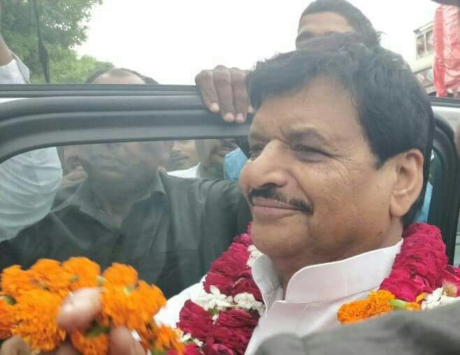 सपा ही नहीं परिवार को एकजुट करने का कर रहा हूं पूरा प्रयास : शिवपाल सपा ही नहीं परिवार को एकजुट करने का कर रहा हूं पूरा प्रयास : शिवपाल