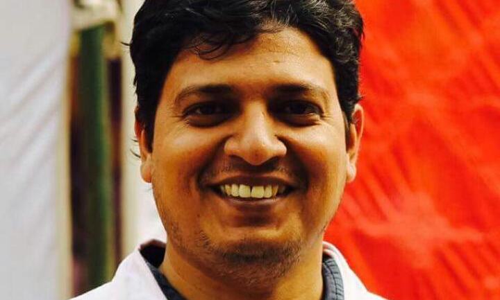 M.A. में लेके एडमिशन कम्पटीशन देता M.A. में लेके एडमिशन कम्पटीशन देता