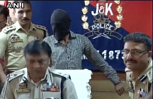 लश्कर ए तैयबा का आतंकी यूपी का संदीप शर्मा मुजफ्फरनगर से गिरफ्तार लश्कर ए तैयबा का आतंकी यूपी का संदीप शर्मा मुजफ्फरनगर से गिरफ्तार