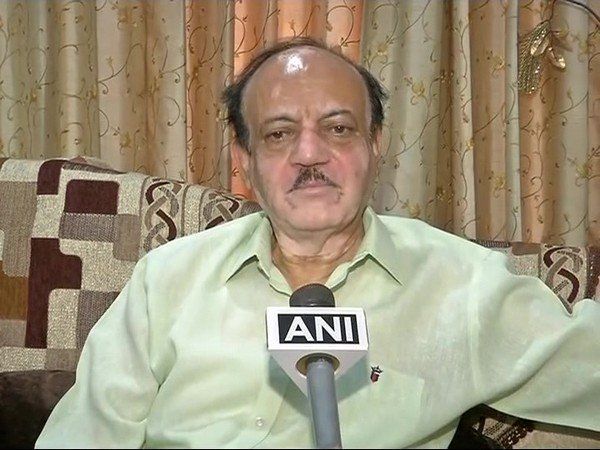 महिला क्रिकेट टीम को वर्ल्ड कप में उसके बेहतरीन प्रदर्शन के लिए बीसीसीआई रिवॉर्ड देगी: बीसीसीआई के कार्यकारी अध्यक्ष सीके खन्ना महिला क्रिकेट टीम को वर्ल्ड कप में उसके बेहतरीन प्रदर्शन के लिए बीसीसीआई रिवॉर्ड देगी: बीसीसीआई के कार्यकारी अध्यक्ष सीके खन्ना