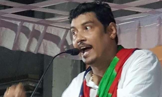 रेप आरोपी अतुल राय को SC से झटका, गिरफ्तारी पर रोक लगाने से किया इनकार रेप आरोपी अतुल राय को SC से झटका, गिरफ्तारी पर रोक लगाने से किया इनकार
