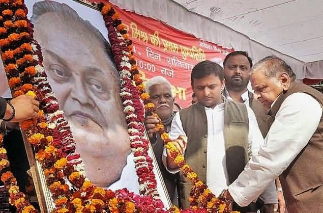 बदलते दौर में बेहद याद आएंगे जनेश्वर मिश्र : उमेश चतुर्वेदी बदलते दौर में बेहद याद आएंगे जनेश्वर मिश्र : उमेश चतुर्वेदी