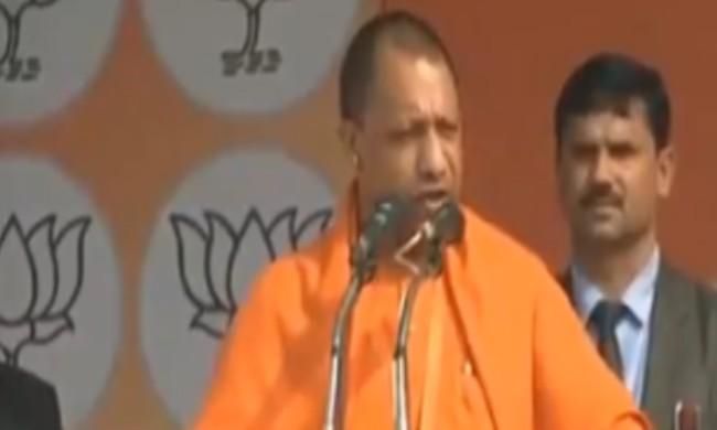 पैसे देकर धरना करवाया जा रहा है,  देश के खिलाफ साजिश हो रही है