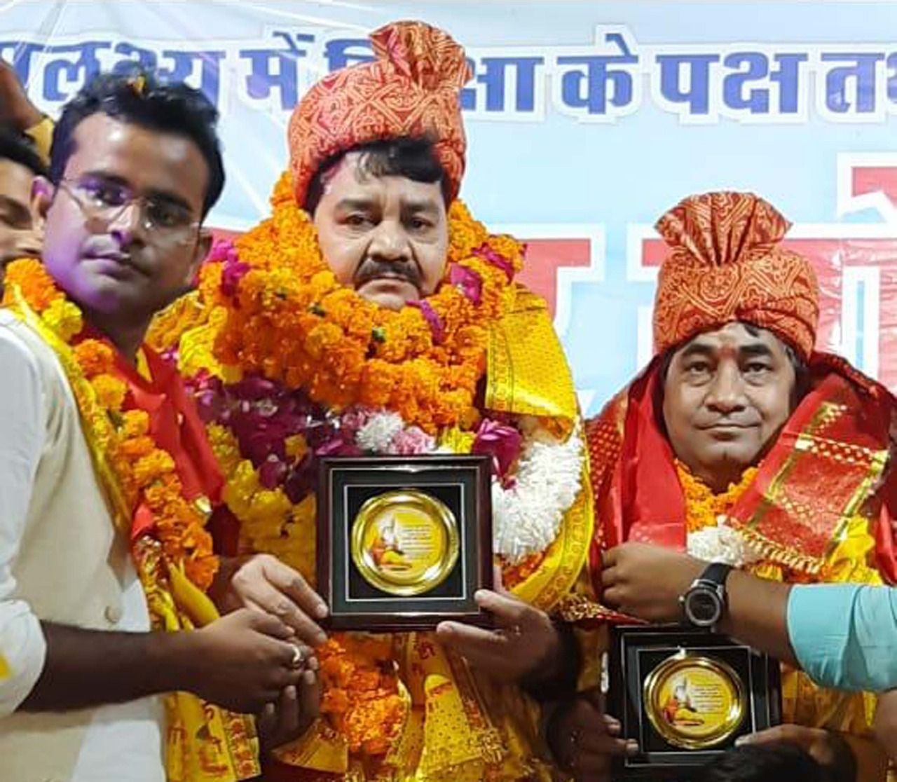 वाल्मीकि जी के पद चिह्नों पर चलने का लिया संकल्प:उपमन्यु
