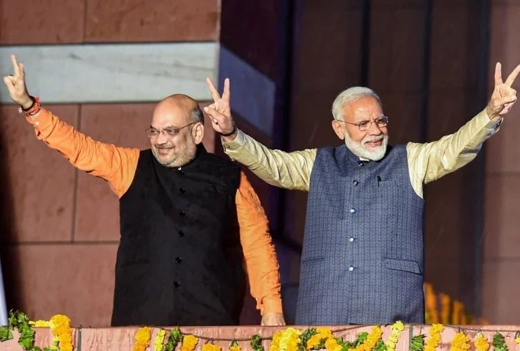 जारी रहेगा हिंदुत्व की राजनीति का दौर,पर्याप्त मुद्दे मौजूद जारी रहेगा हिंदुत्व की राजनीति का दौर,पर्याप्त मुद्दे मौजूद