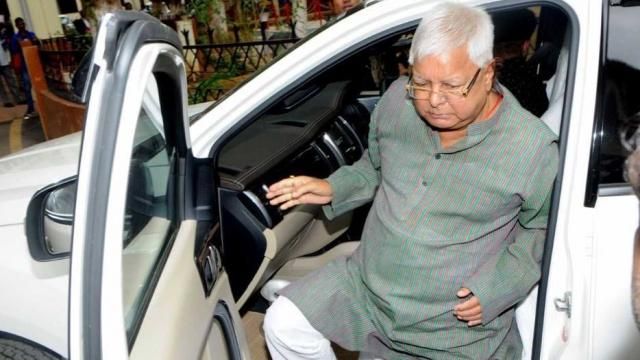 सीएम नीतीश को थी लालू के घर CBI रेड की जानकारी सीएम नीतीश को थी लालू के घर CBI रेड की जानकारी