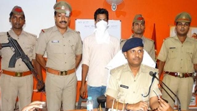 एडीजी के मोबाइल पर दी थी विधानसभा उड़ाने की धमकी