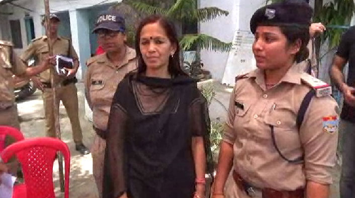 सेक्स रैकेट में साल भर से फरार चल रही भाजपा नेत्री गिरफ्तार