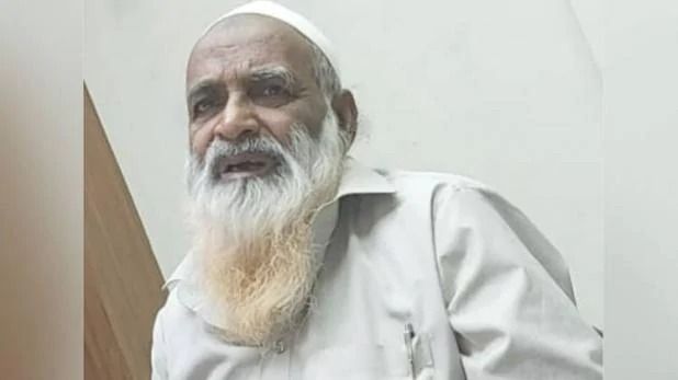 देशभर में बम धमाकों का आरोपी जलीस अंसारी मुंबई से गायब, पैरोल पर था बाहर देशभर में बम धमाकों का आरोपी जलीस अंसारी मुंबई से गायब, पैरोल पर था बाहर