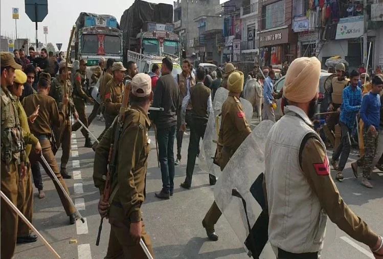 जम्मू-कश्मीर और लद्दाख में आरपीसी खत्म, अब भारतीय दंड संहिता के तहत होगा न्याय जम्मू-कश्मीर और लद्दाख में आरपीसी खत्म, अब भारतीय दंड संहिता के तहत होगा न्याय