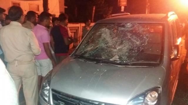 कानपुर में बलात्कार में नाकाम होने पर छात्रा को छत से फेंका कानपुर में बलात्कार में नाकाम होने पर छात्रा को छत से फेंका