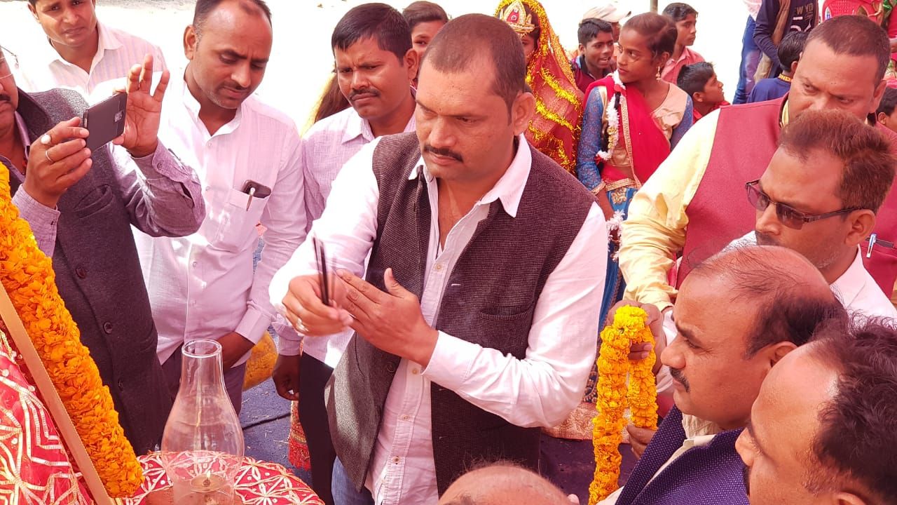 प्राथमिक विद्यालय शेरपुर में धूमधाम से मनाया गया वार्षिकोत्सव प्राथमिक विद्यालय शेरपुर में धूमधाम से मनाया गया वार्षिकोत्सव