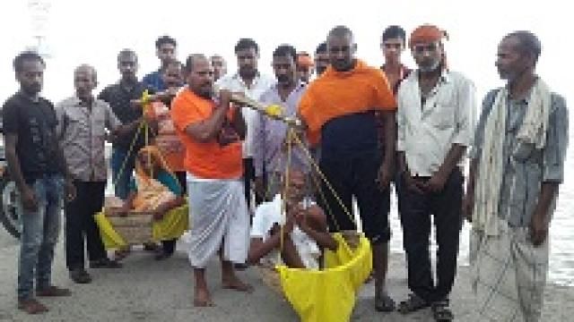 तीन श्रवण कुमारों ने मां-बाप को ऐसे कराया शिव दर्शन तीन श्रवण कुमारों ने मां-बाप को ऐसे कराया शिव दर्शन
