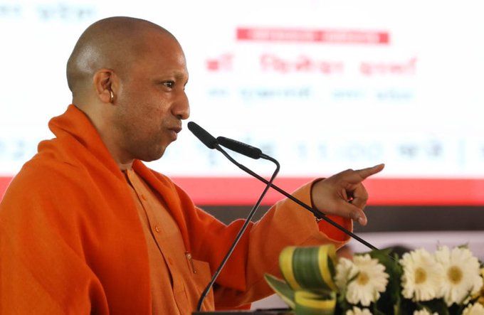 हर परिस्थिति में अपने कर्तव्य पथ पर डटे रहने वाले योद्धा का नाम है योगी आदित्यनाथ....