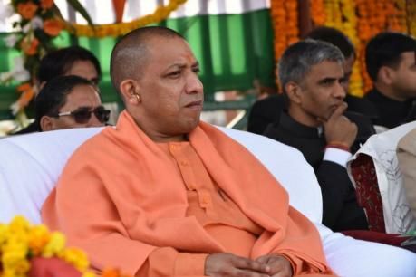 लखनऊ मुख्यमंत्री योगी ने कासगंज मुद्दे को लेकर बुलाई अहम बैठक, गृह विभाग के सभी अधिकारियों को बुलाया एडीजी एलओ समेत उच्चाधिकारी तलब मुख्यमंत्री योगी पहुंचे शास्त्री भवन